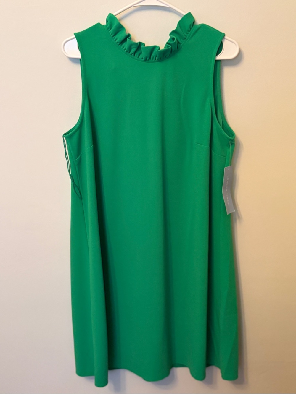 London Times Bright Green Ruffle-Neck Sleeveless Shift Dress